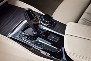 BMW radu 5 Touring interier