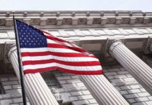 Akciové trhy pokračovali v prepisovaní rekordov Akciové trhy