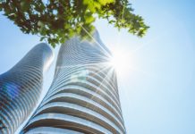 Na trhy sa vrátila letná harmónia trhy