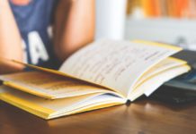 10 kníh o biznise, ktoré vo vašej knižnici nesmú chýbať 10 kníh o biznise, ktoré vo vašej knižnici nesmú chýbať