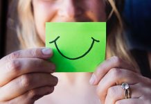 Aká je rovnica šťastia? Bývalý obchodný riaditeľ Google ju našiel Aká je rovnica šťastia? Bývalý obchodný riaditeľ Google ju našiel